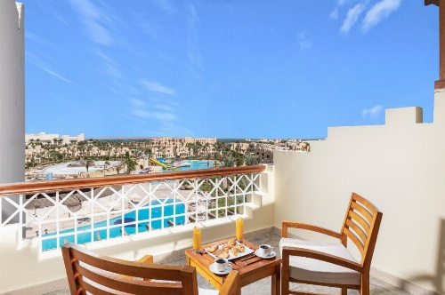 Royal Lagoons Resort & Aqua Park Families and Couples Only image 25