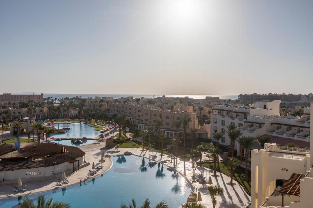 Royal Lagoons Resort & Aqua Park Families and Couples Only Image 31