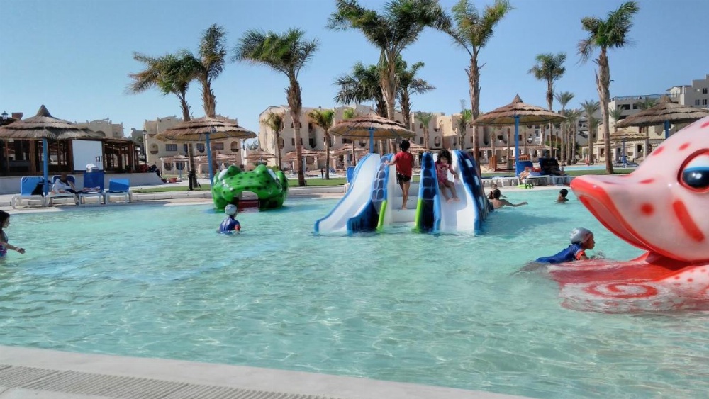 Royal Lagoons Resort & Aqua Park Families and Couples Only Image 38