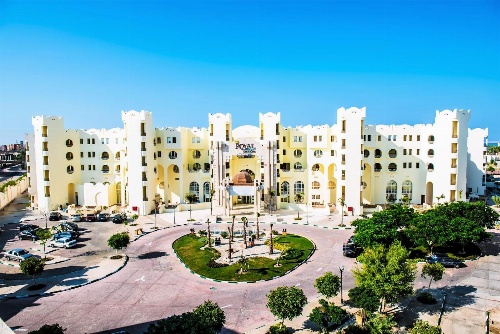 Royal Lagoons Resort & Aqua Park Families and Couples Only image 4