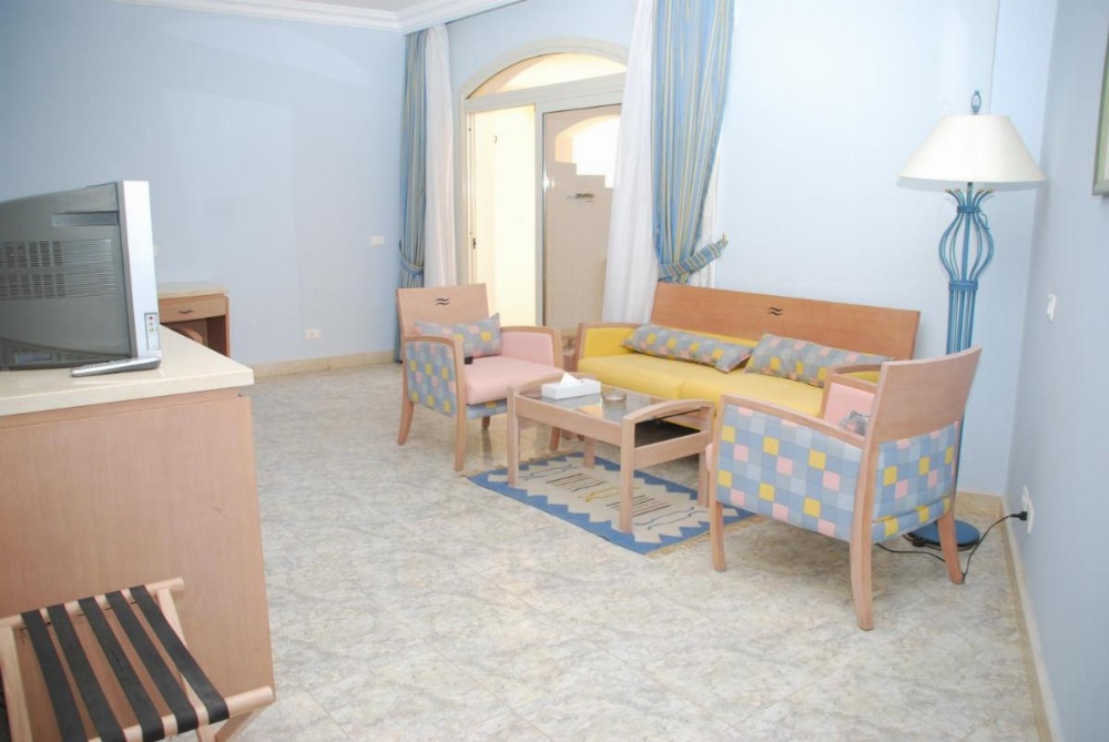 Royal Lagoons Resort & Aqua Park Families and Couples Only Image 45