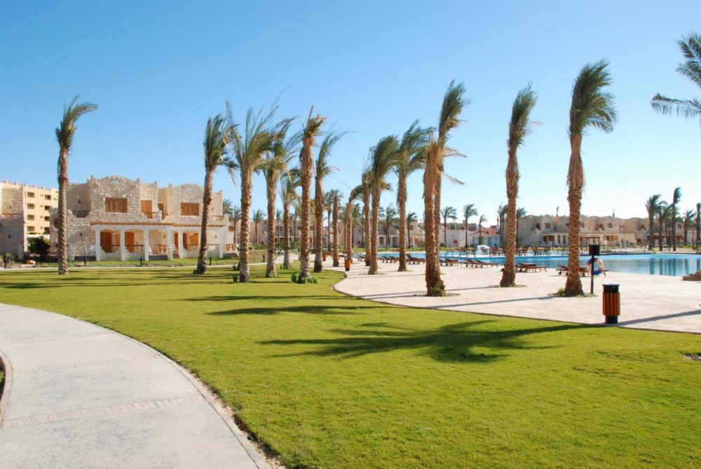 Royal Lagoons Resort & Aqua Park Families and Couples Only Image 49