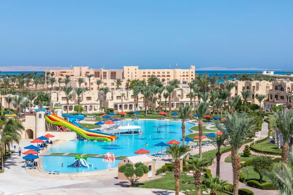 Royal Lagoons Resort & Aqua Park Families and Couples Only Image 50